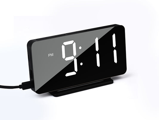 Digital Alarm Clock with Dual Alarms, Adjustable Brightness & Voice Control – 12/24H, USB-C Powered, Battery Backup